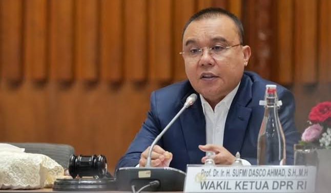 Dinilai Khianati Presiden Prabowo, Jasmerah Desak Pencopotan Sufmi Dasco dari Pimpinan DPR RI